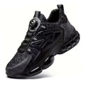 Norwick dial trainers in black
